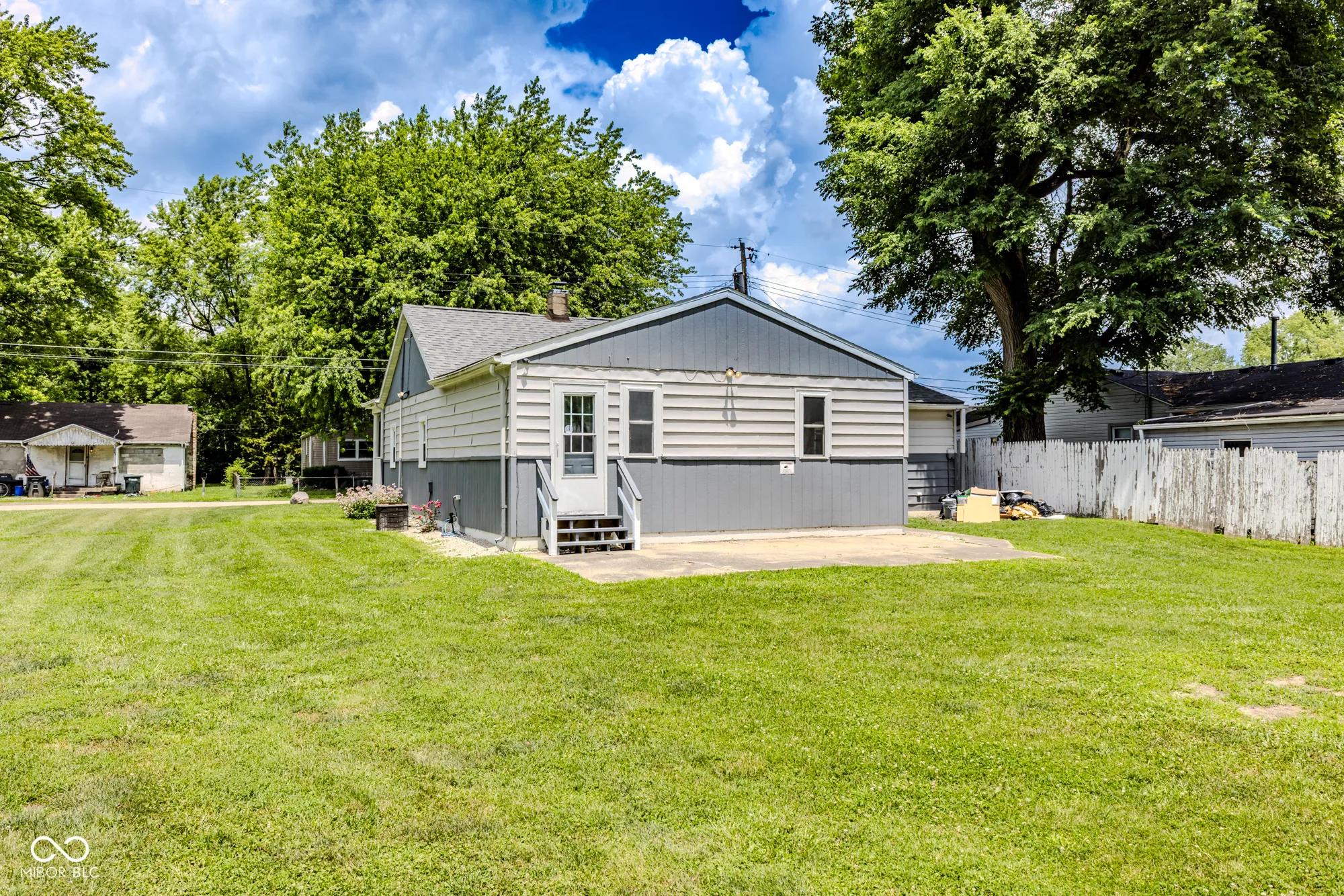 Muncie, Indiana 47302, United States, 2 Bedrooms Bedrooms, ,1 BathroomBathrooms,Residential,Active,160452