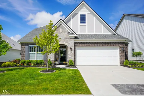 2250 Somerset Drive, Franklin, IN 46131 - MLS#: 22035769