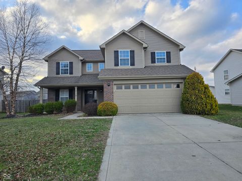 Photo of 2810 Bluewood Way, Plainfield, IN 46168 (MLS # 22085472)