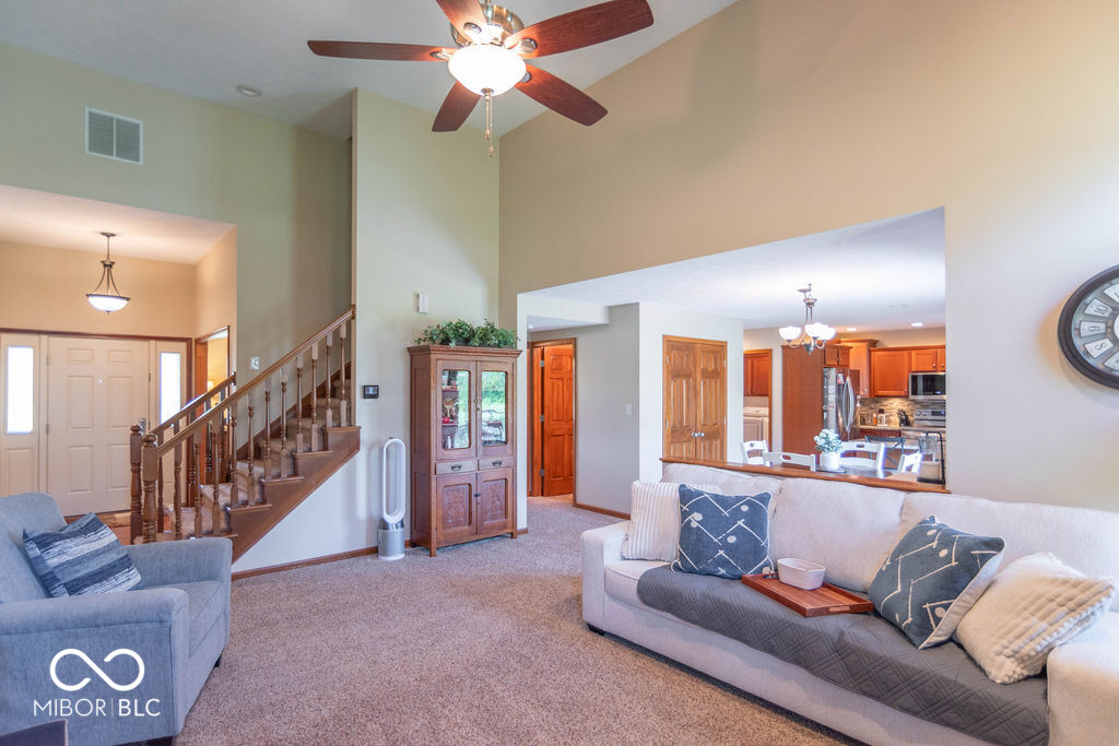 9437 Gladstone Drive