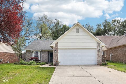 6853 Arjay Drive Indianapolis IN 46217