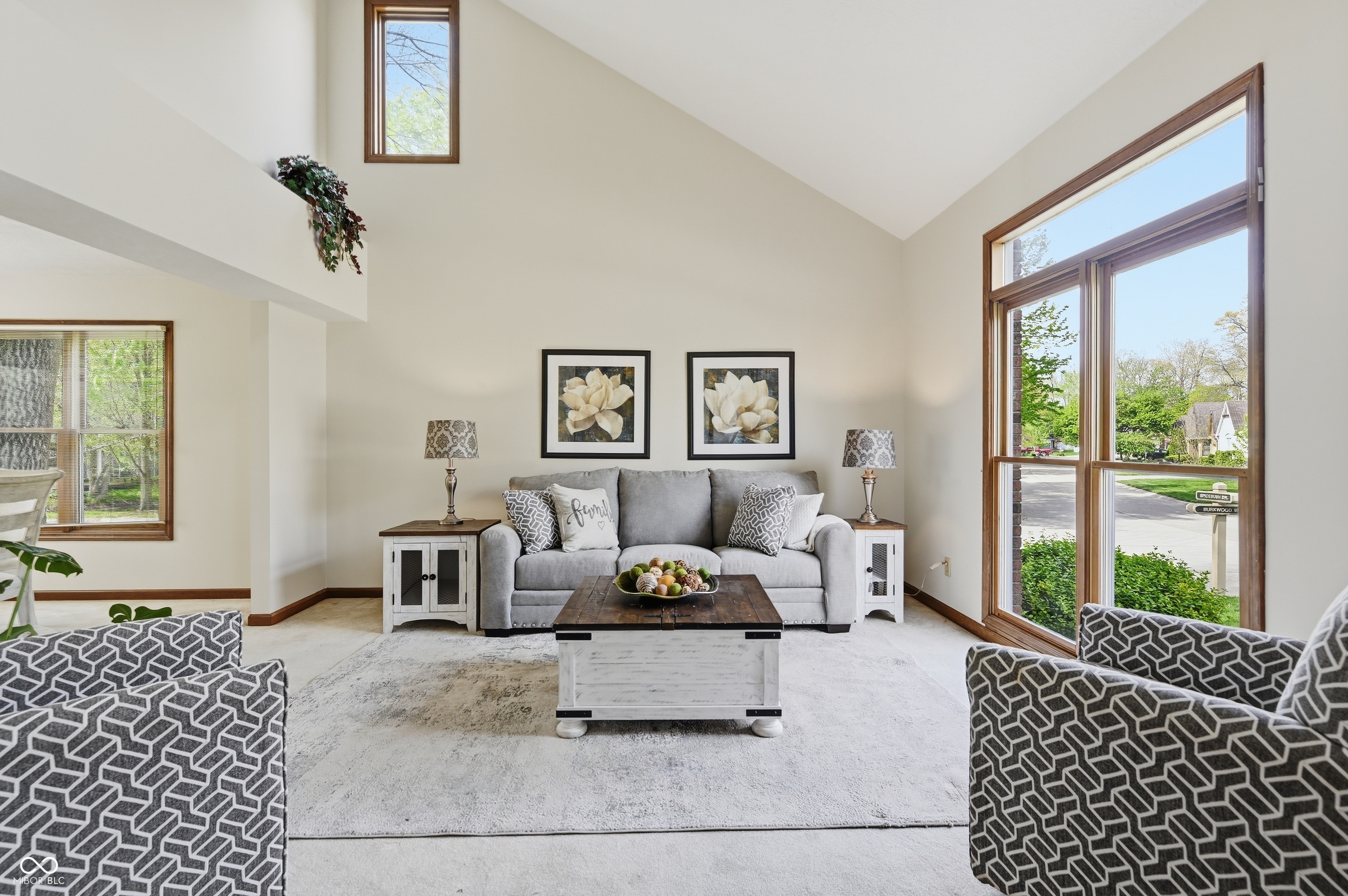 5501 Spicebush Drive