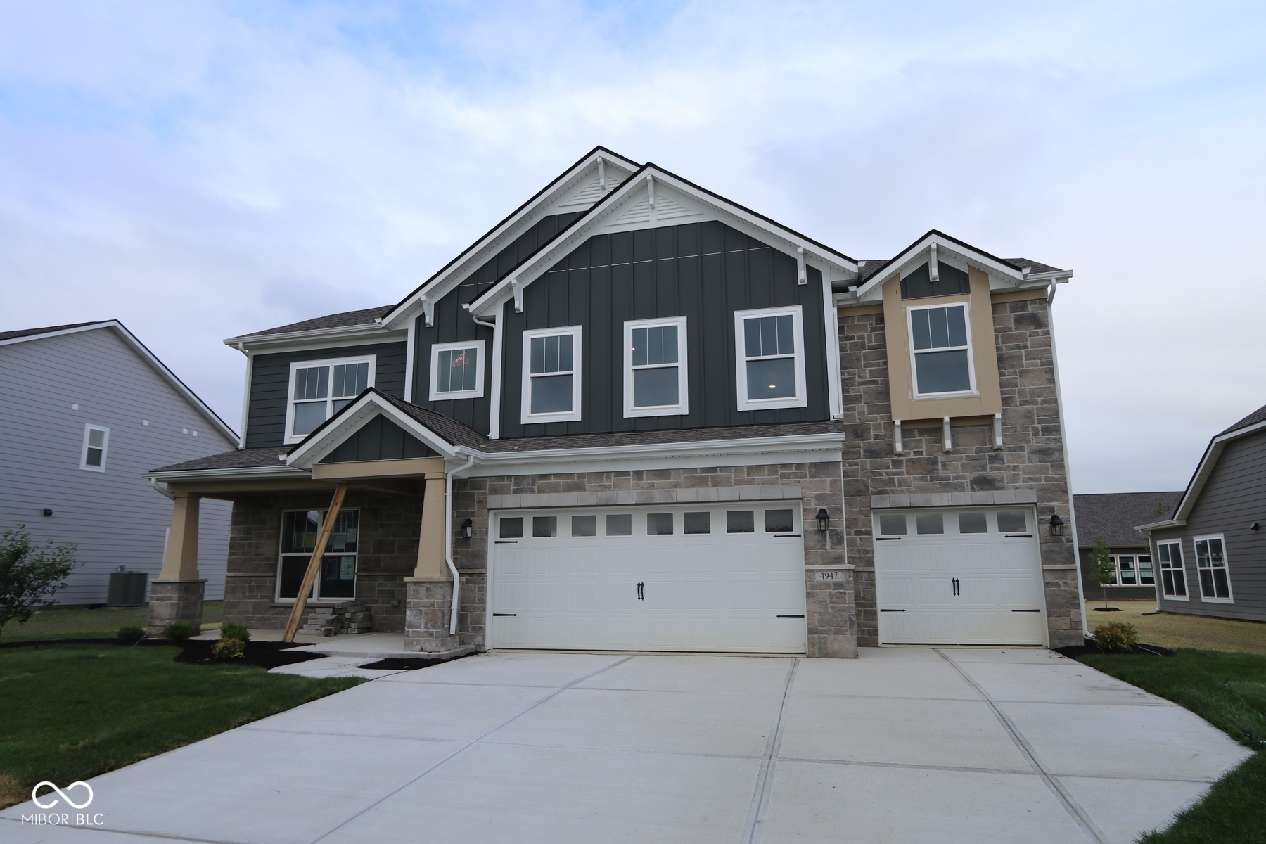 4947 Amber Crest Drive