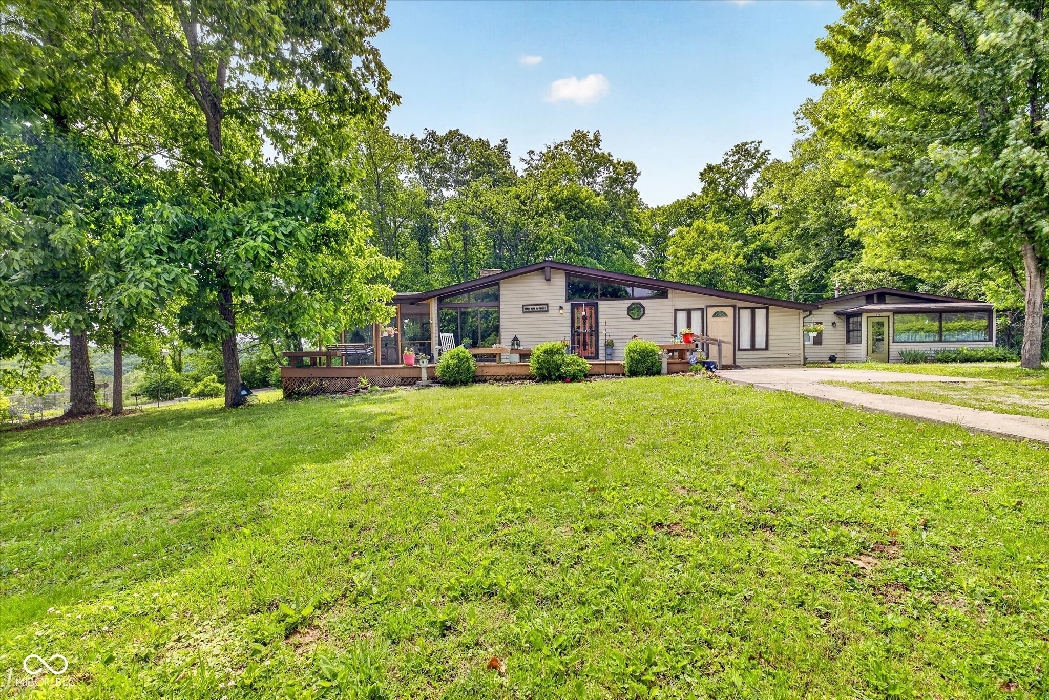 242 Tuck A Way Ridge Drive
