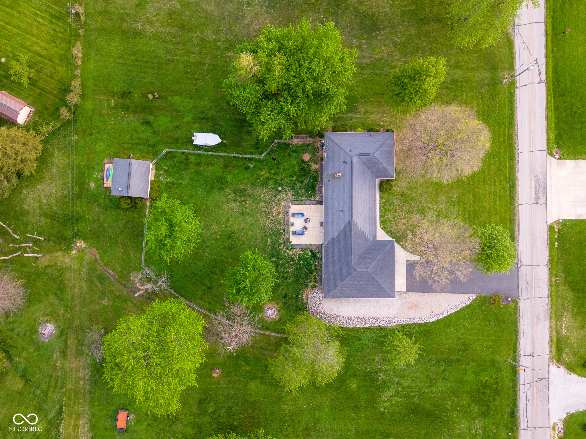 8101 N County Road 825 E