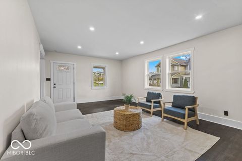 Photo of 722 E 23rd Street, Indianapolis, IN 46205 (MLS # 22091994)