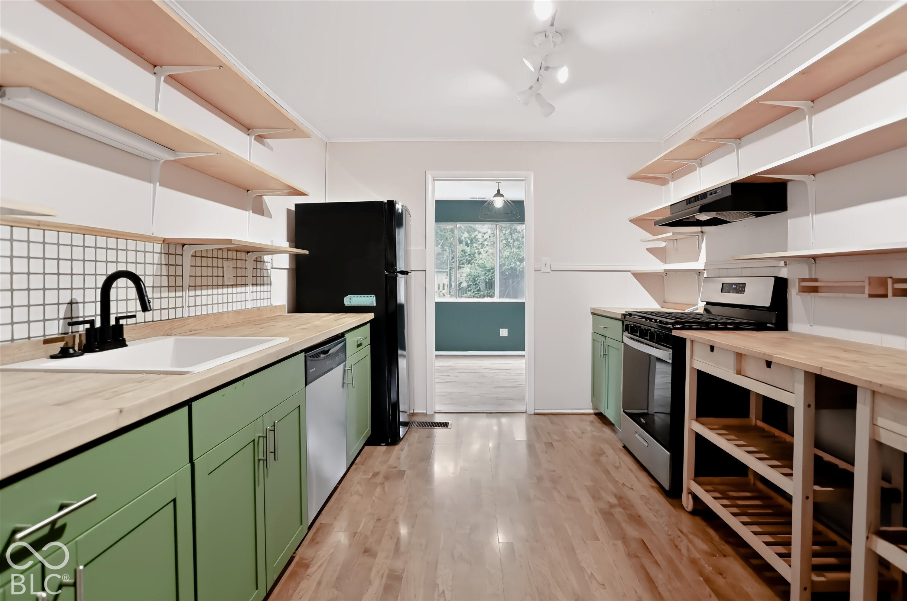 530 Eagleview Court
