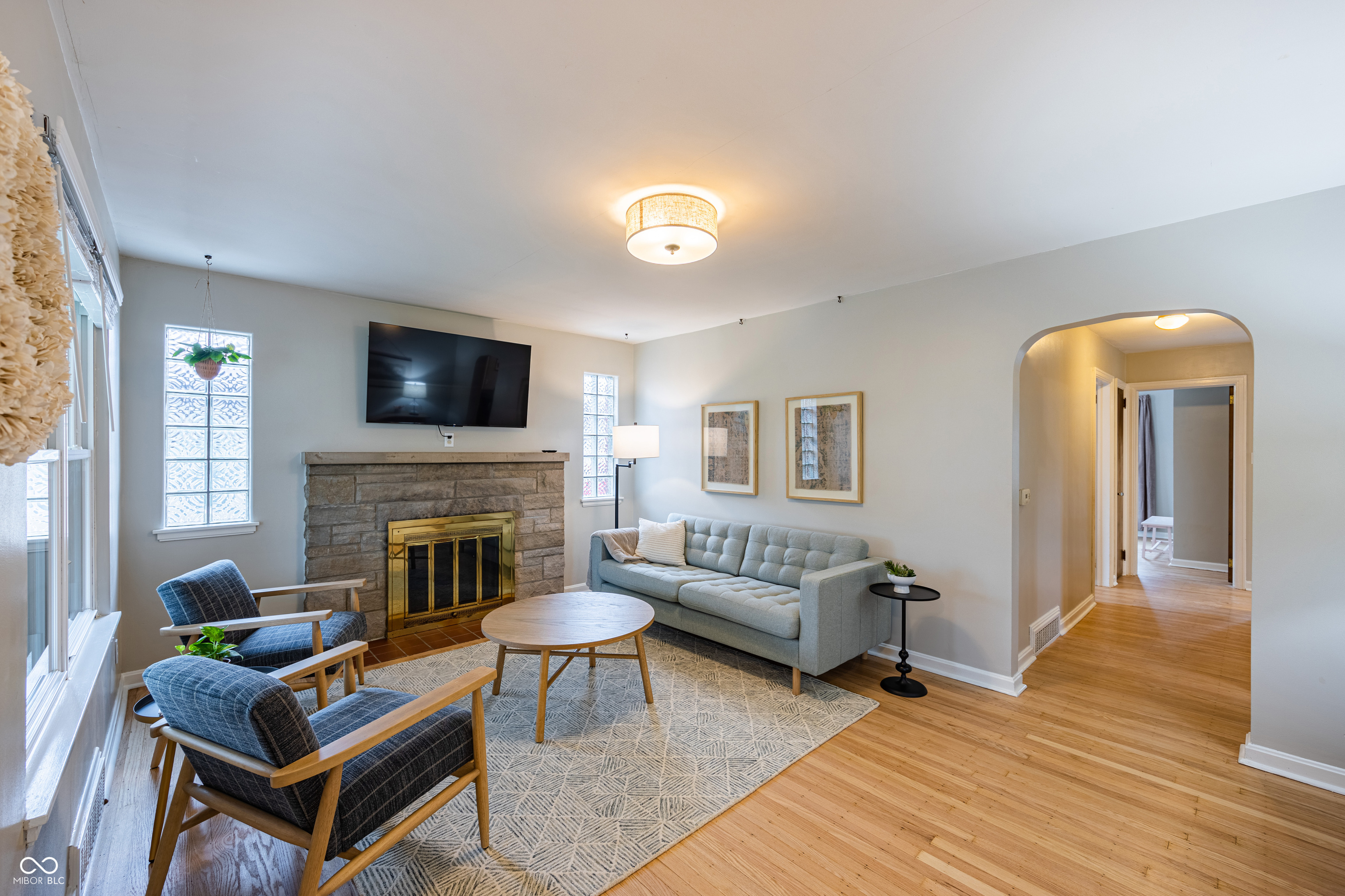 1105 N Irvington Avenue