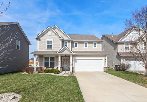 Photo of 3022 Silvercliff Circle, Indianapolis, IN 46217 (MLS # 22090299)