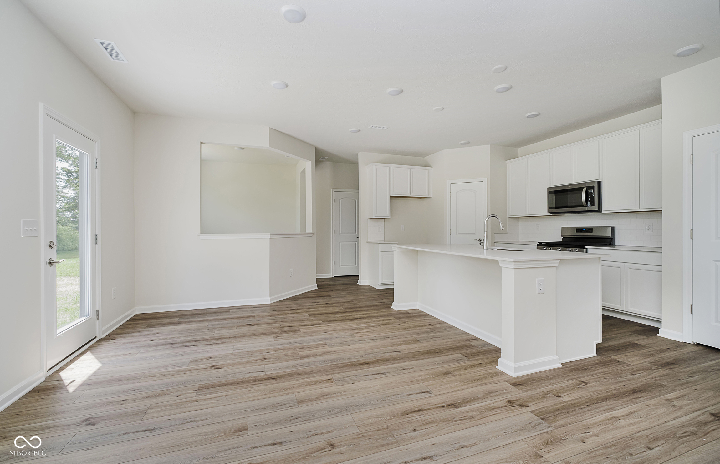 6871 Seabiscuit Road