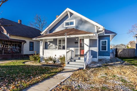 Photo of 832 N Parker Avenue, Indianapolis, IN 46201 (MLS # 22073410)