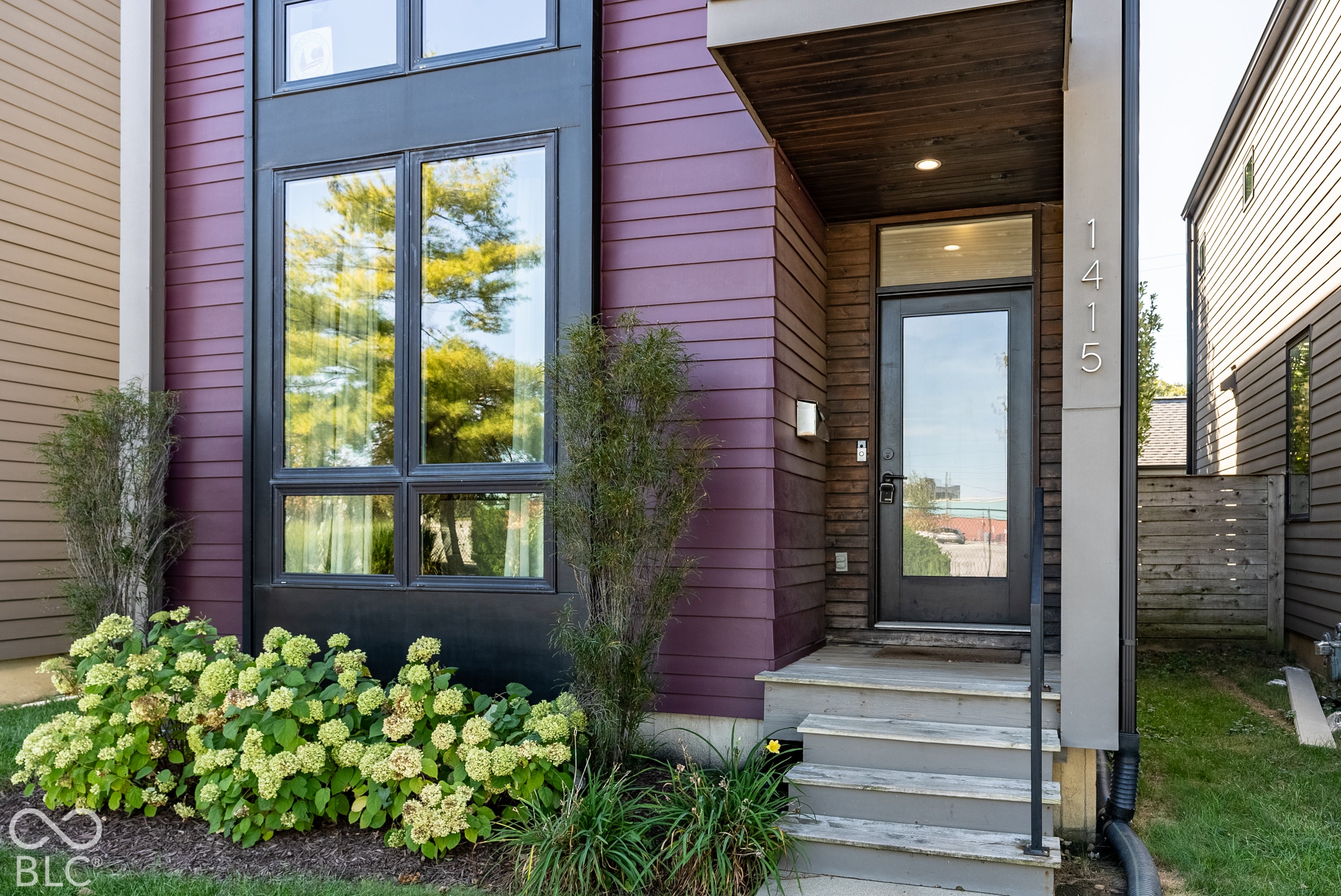 1415 E 11th