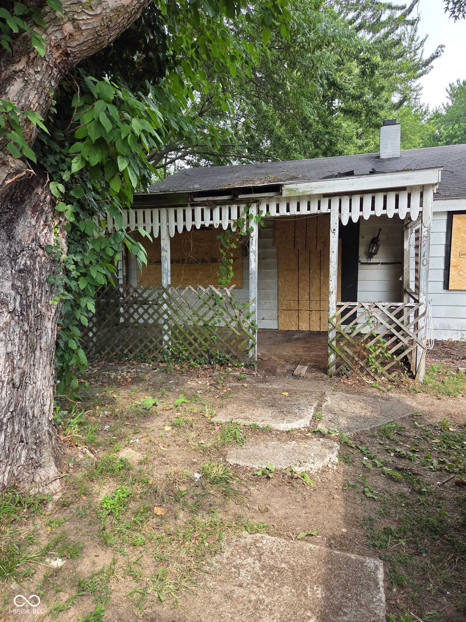 2710 Saint Dennis Court