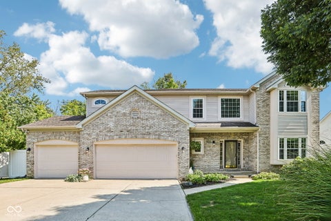 Photo of 13683 Autumn Lake Overlook, Carmel, IN 46032 (MLS # 22126737)