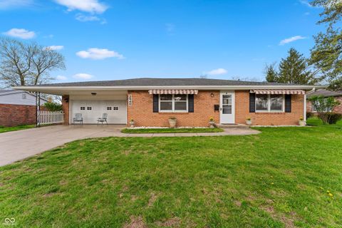 Photo of 2940 Taylor Road, Columbus, IN 47203 (MLS # 22092839)
