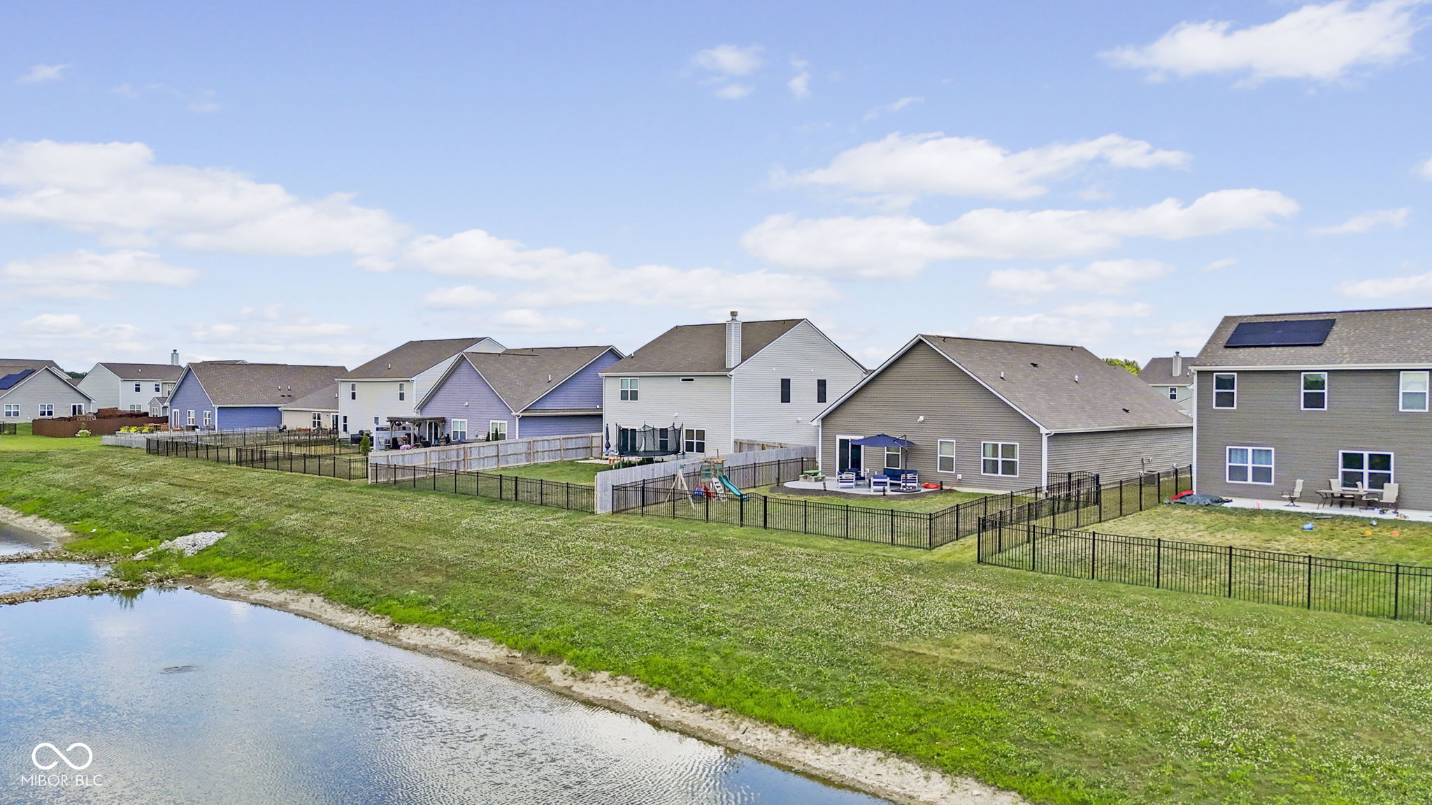 1448 Willow Tree Lane
