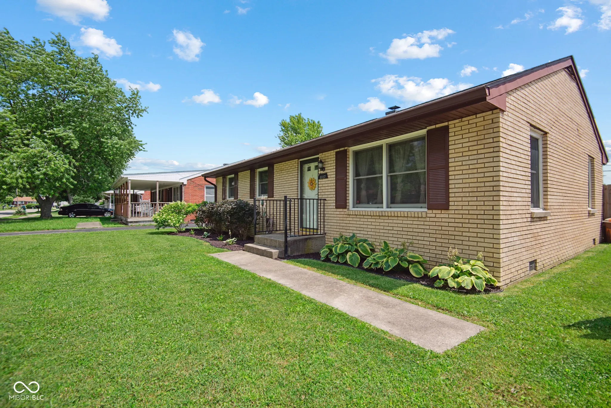 Shelbyville, Indiana 46176, United States, 3 Bedrooms Bedrooms, ,2 BathroomsBathrooms,Residential,Active,164664