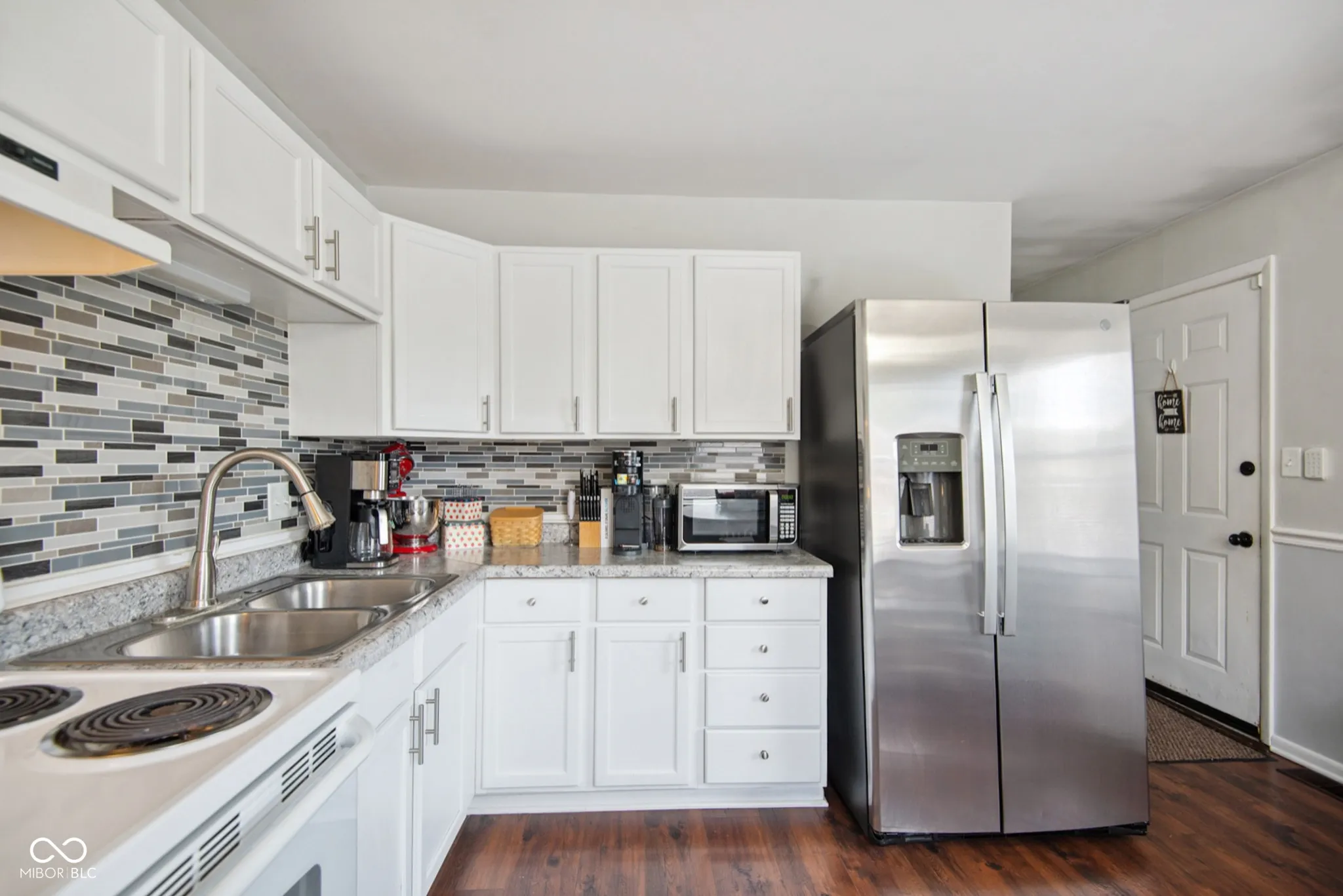 Shelbyville, Indiana 46176, United States, 3 Bedrooms Bedrooms, ,2 BathroomsBathrooms,Residential,Active,164664