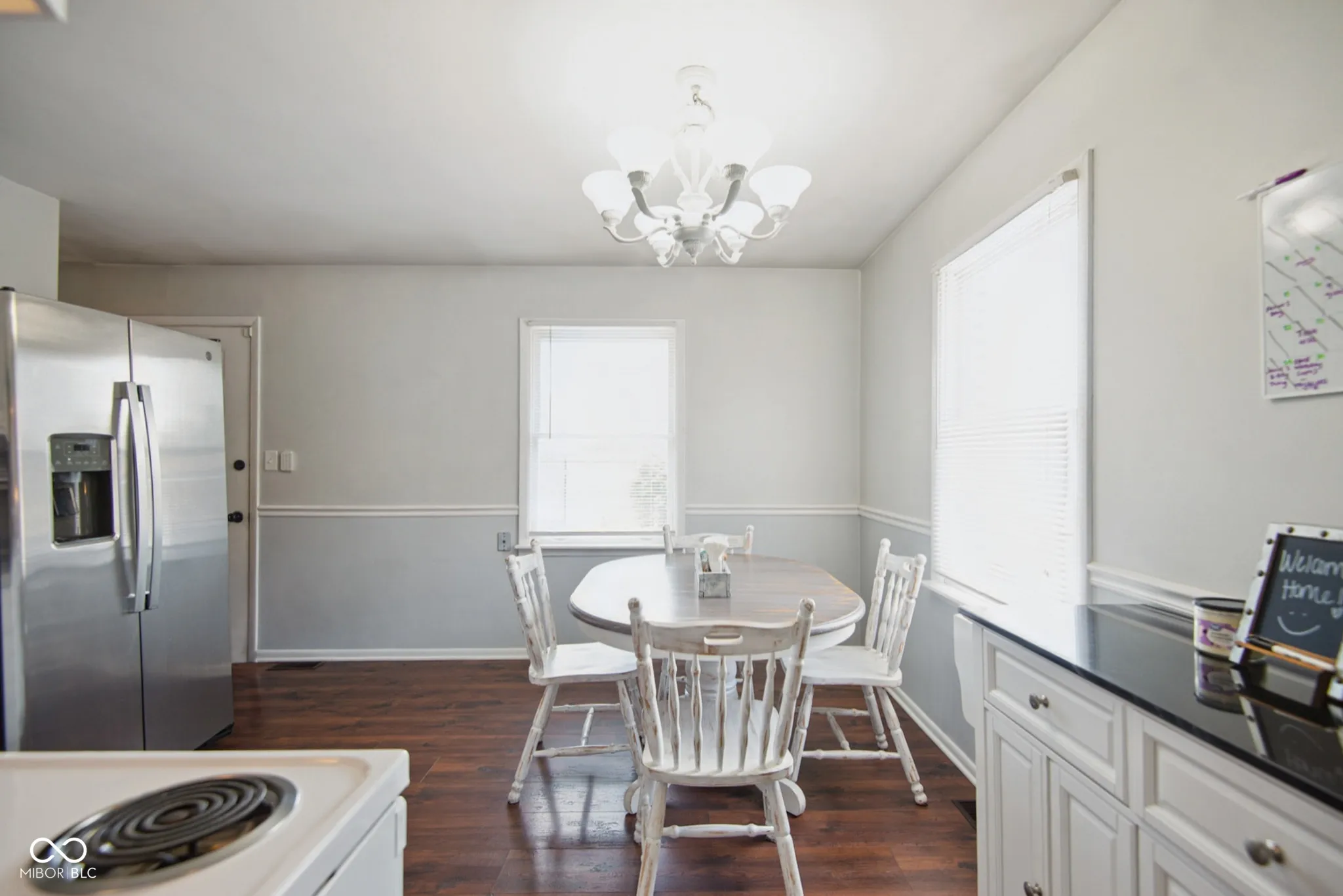 Shelbyville, Indiana 46176, United States, 3 Bedrooms Bedrooms, ,2 BathroomsBathrooms,Residential,Active,164664