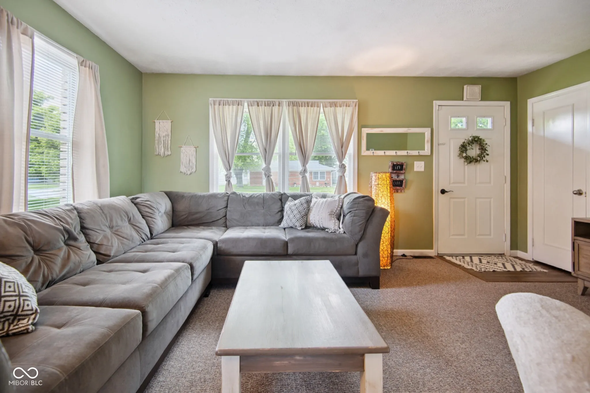 Shelbyville, Indiana 46176, United States, 3 Bedrooms Bedrooms, ,2 BathroomsBathrooms,Residential,Active,164664