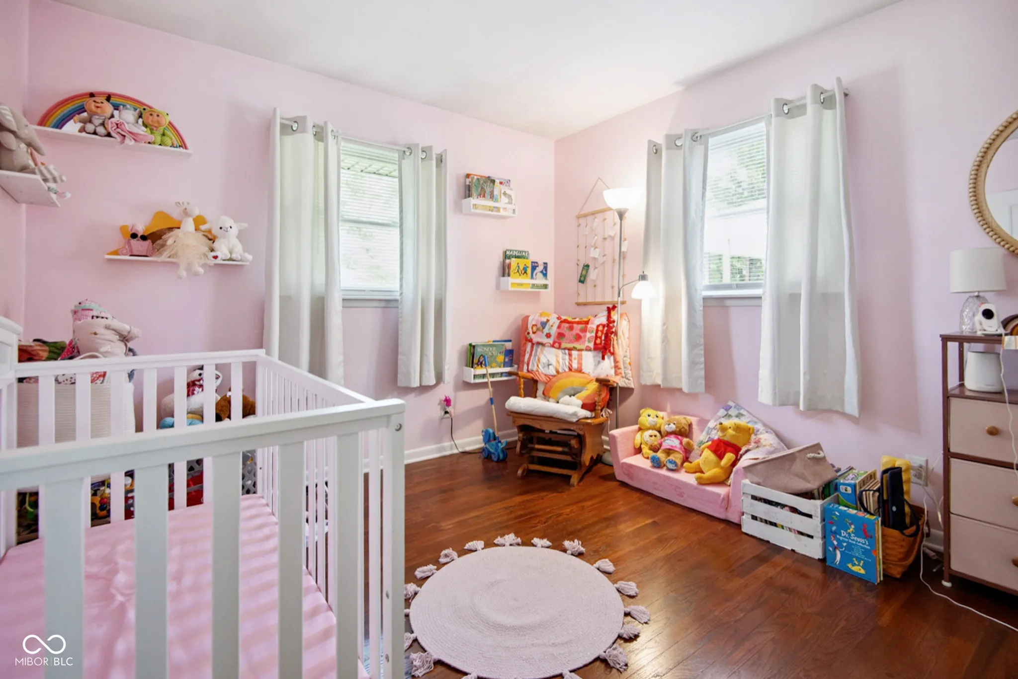 Shelbyville, Indiana 46176, United States, 3 Bedrooms Bedrooms, ,2 BathroomsBathrooms,Residential,Active,164664