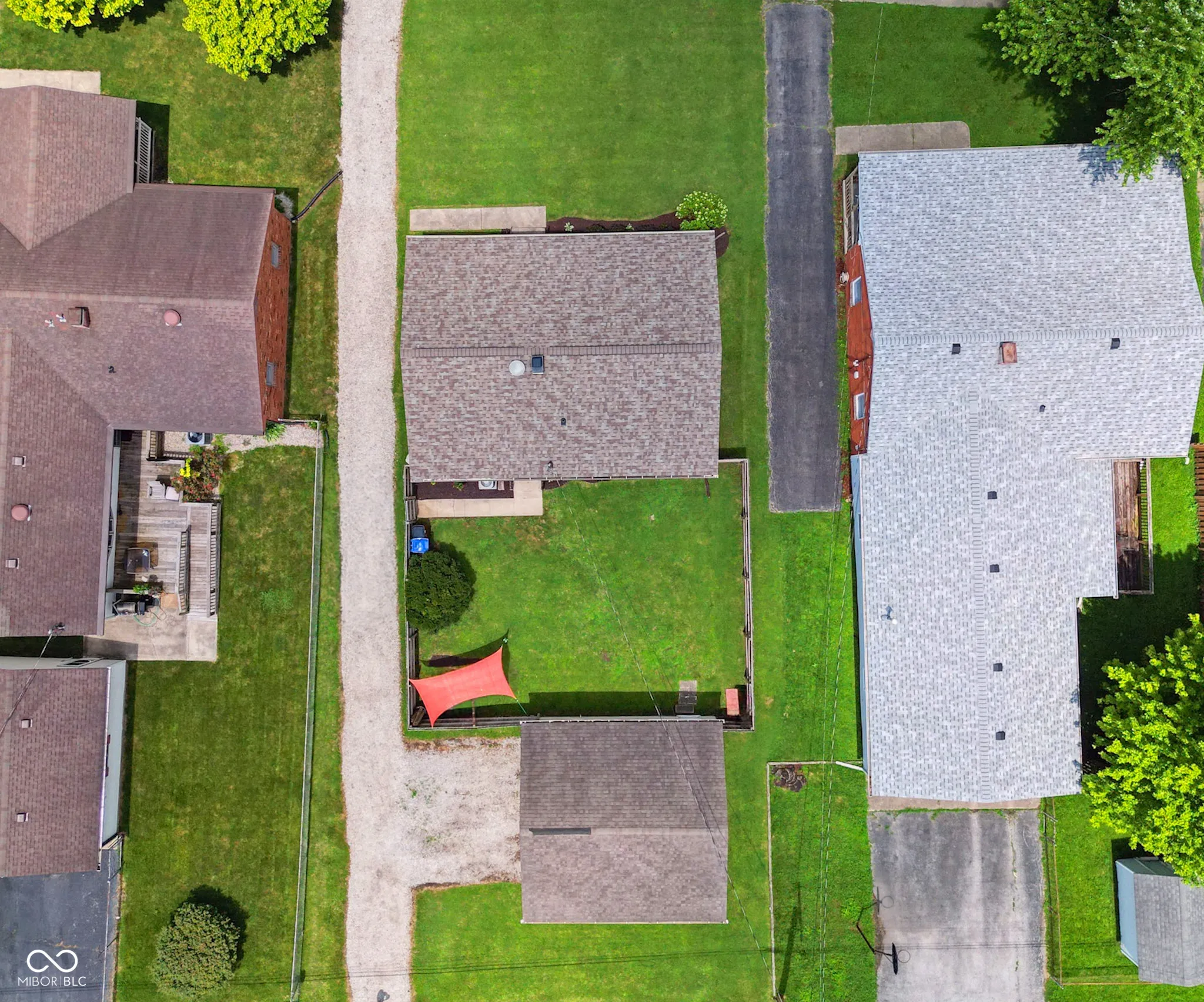 Shelbyville, Indiana 46176, United States, 3 Bedrooms Bedrooms, ,2 BathroomsBathrooms,Residential,Active,164664