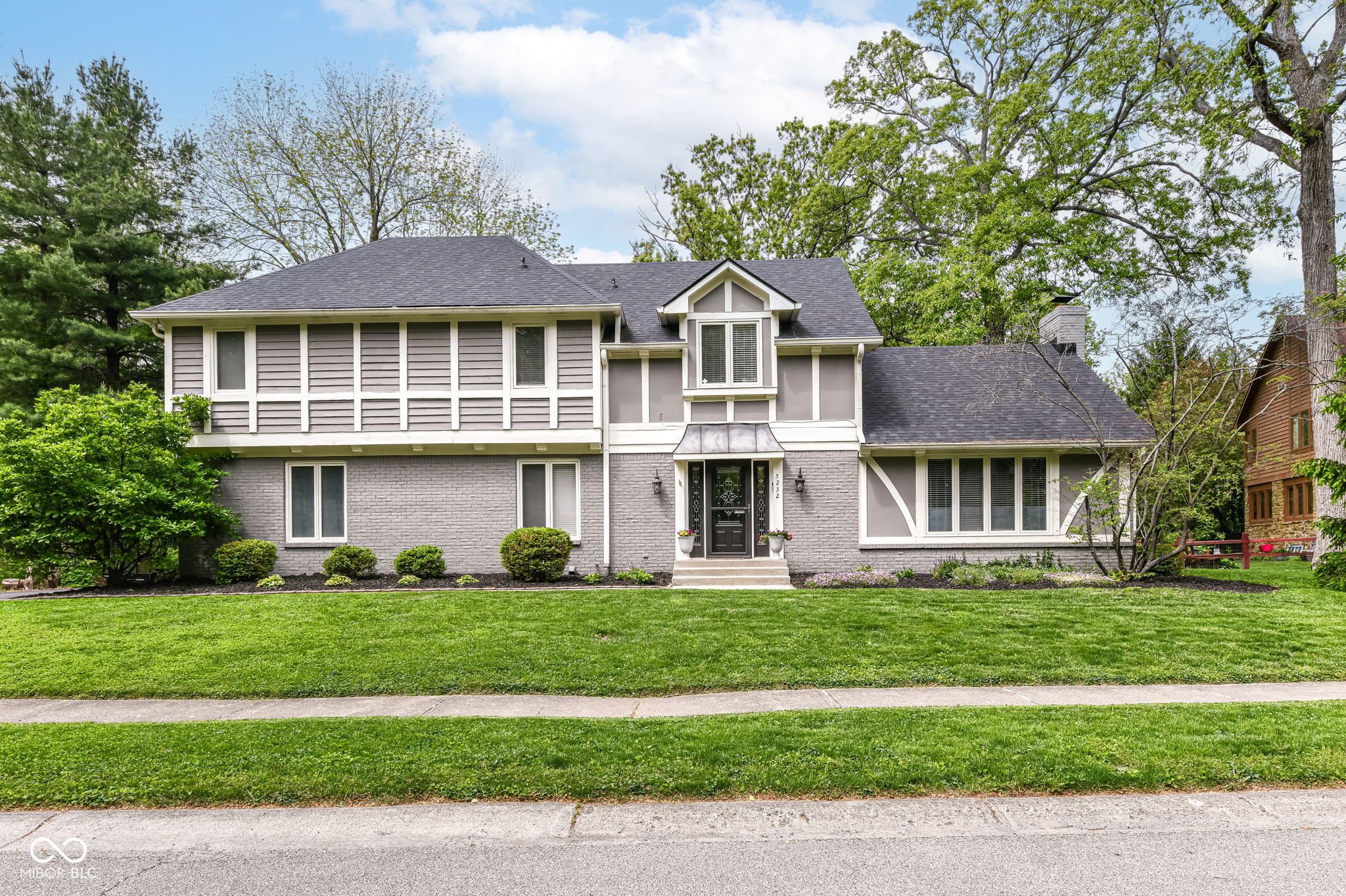 5232 Glen Stewart Way