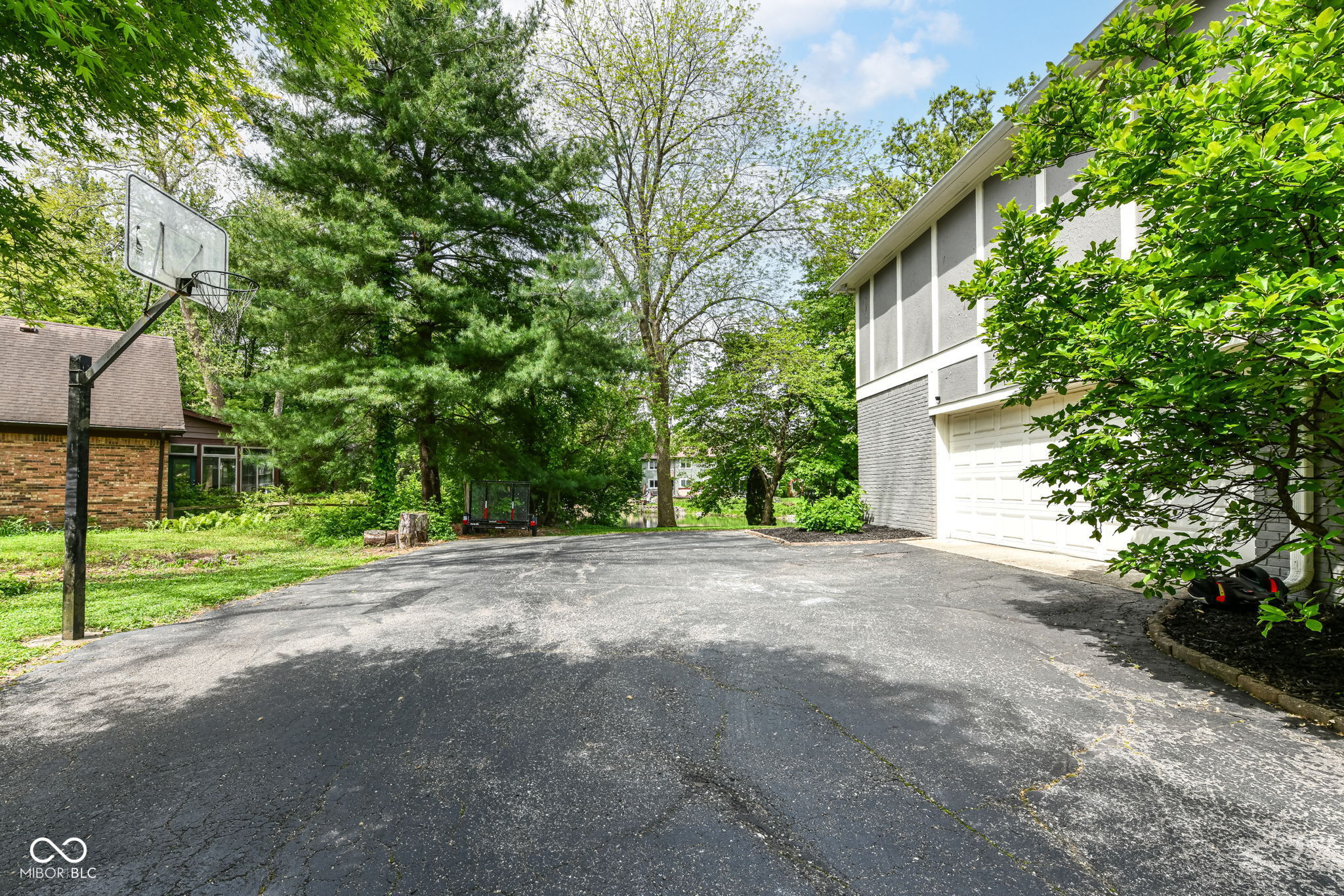 5232 Glen Stewart Way