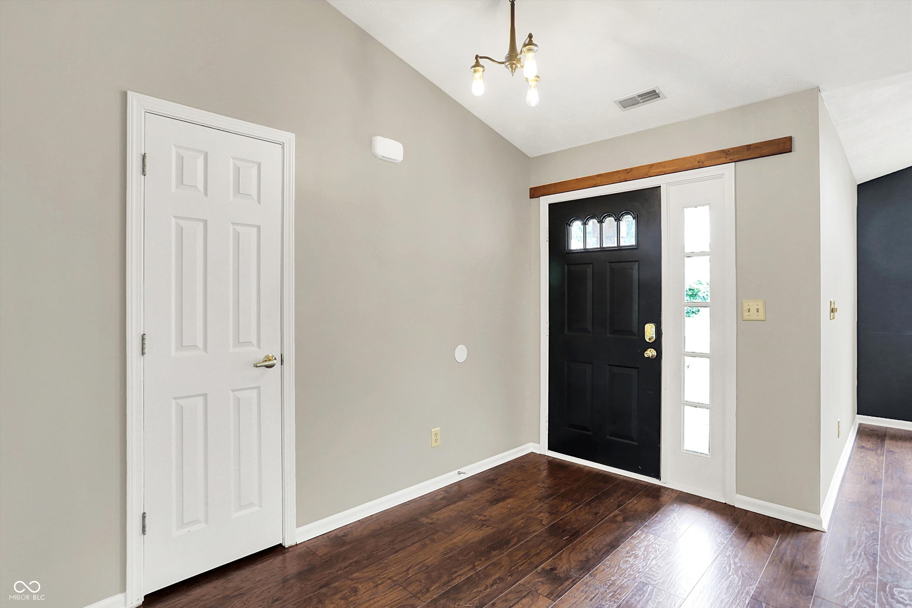 572 Quail Ridge Drive