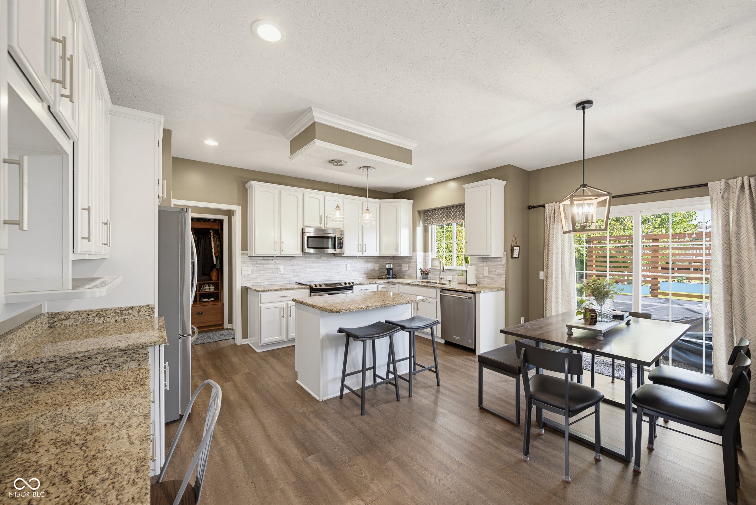 4737 Pebblepointe