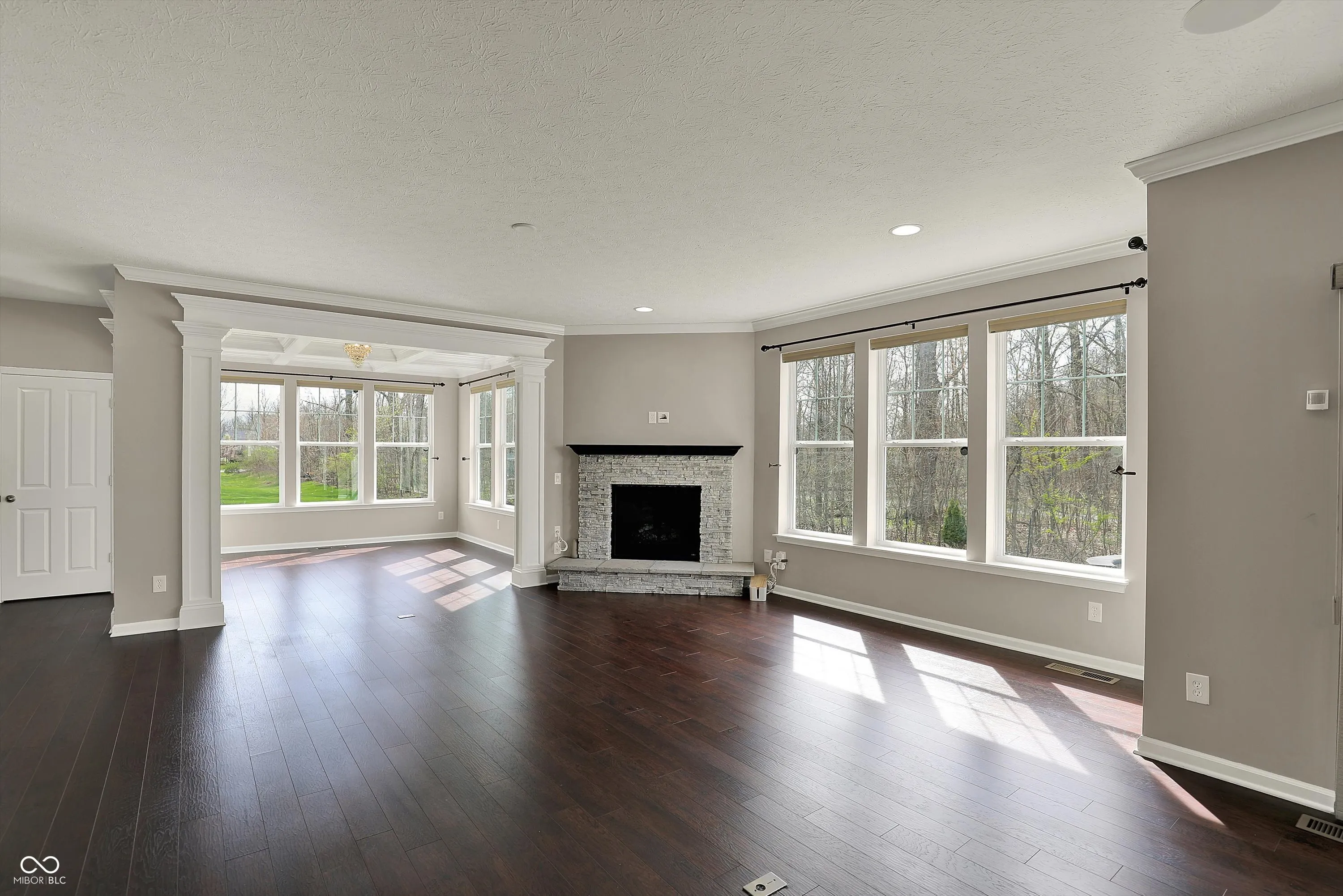 Fishers, Indiana 46037, United States, 6 Bedrooms Bedrooms, ,6 BathroomsBathrooms,Residential,Pending,112159