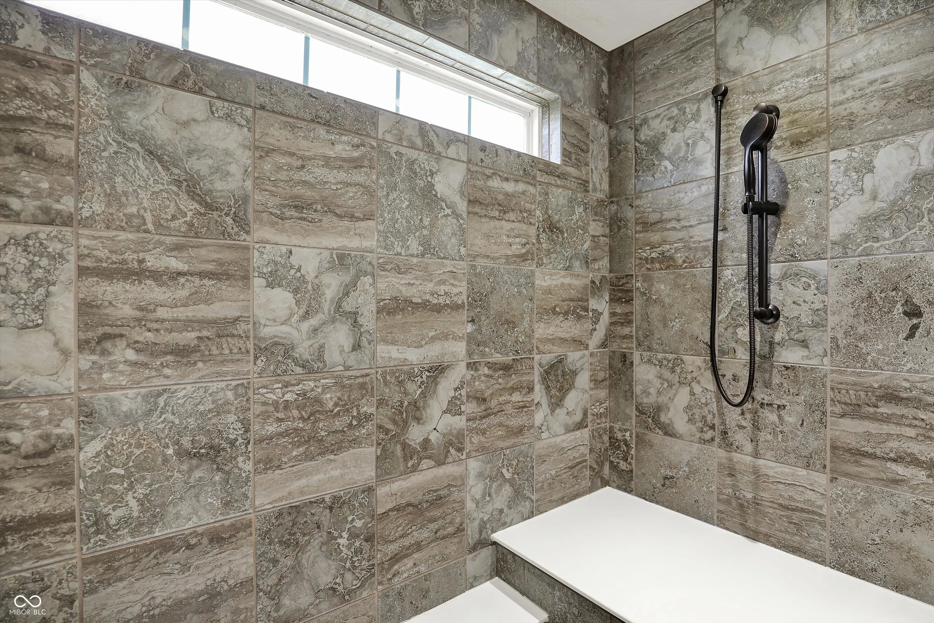 Fishers, Indiana 46037, United States, 6 Bedrooms Bedrooms, ,6 BathroomsBathrooms,Residential,Pending,112159