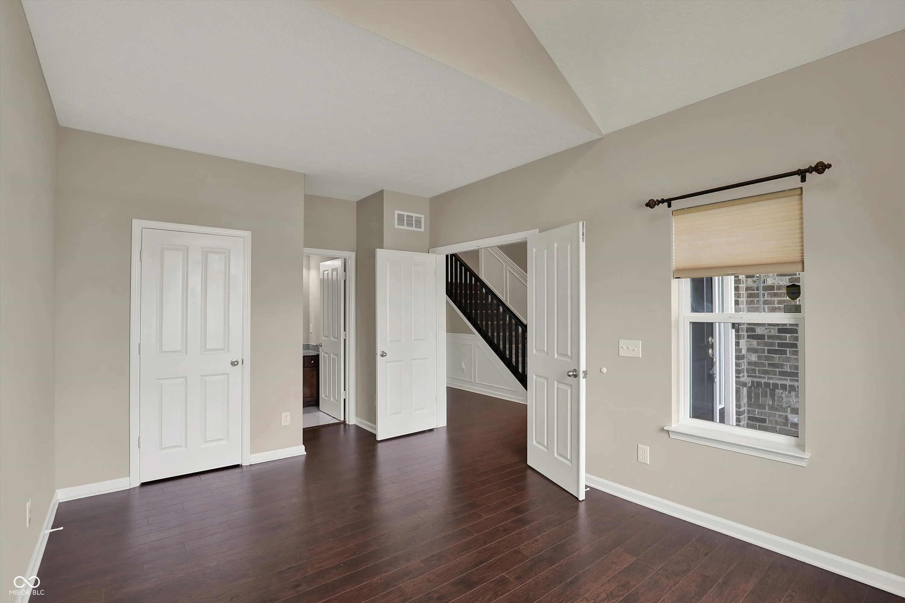 Fishers, Indiana 46037, United States, 6 Bedrooms Bedrooms, ,6 BathroomsBathrooms,Residential,Pending,112159