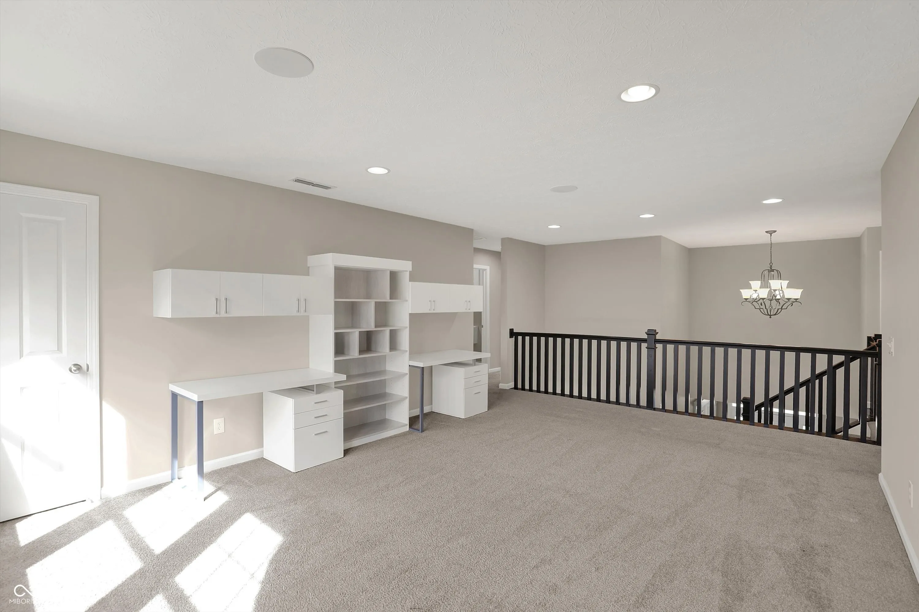 Fishers, Indiana 46037, United States, 6 Bedrooms Bedrooms, ,6 BathroomsBathrooms,Residential,Pending,112159