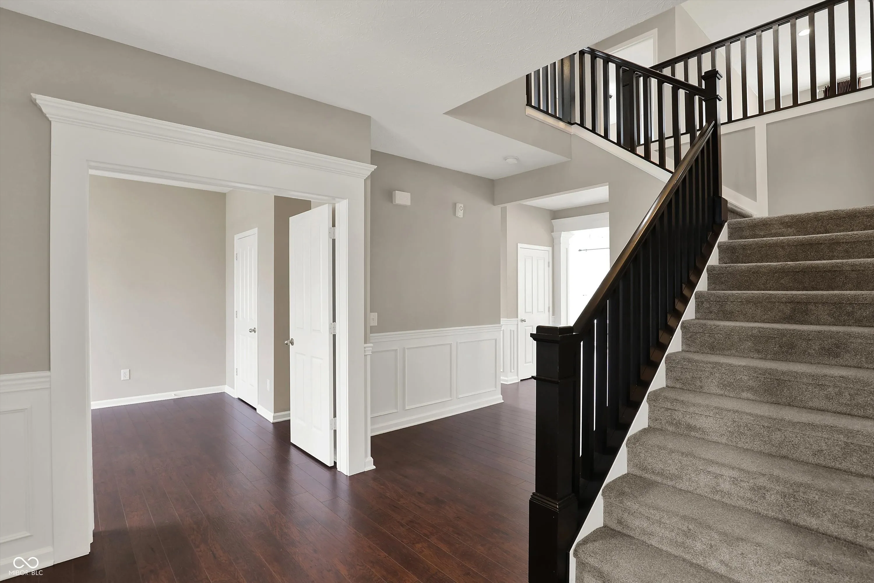 Fishers, Indiana 46037, United States, 6 Bedrooms Bedrooms, ,6 BathroomsBathrooms,Residential,Pending,112159