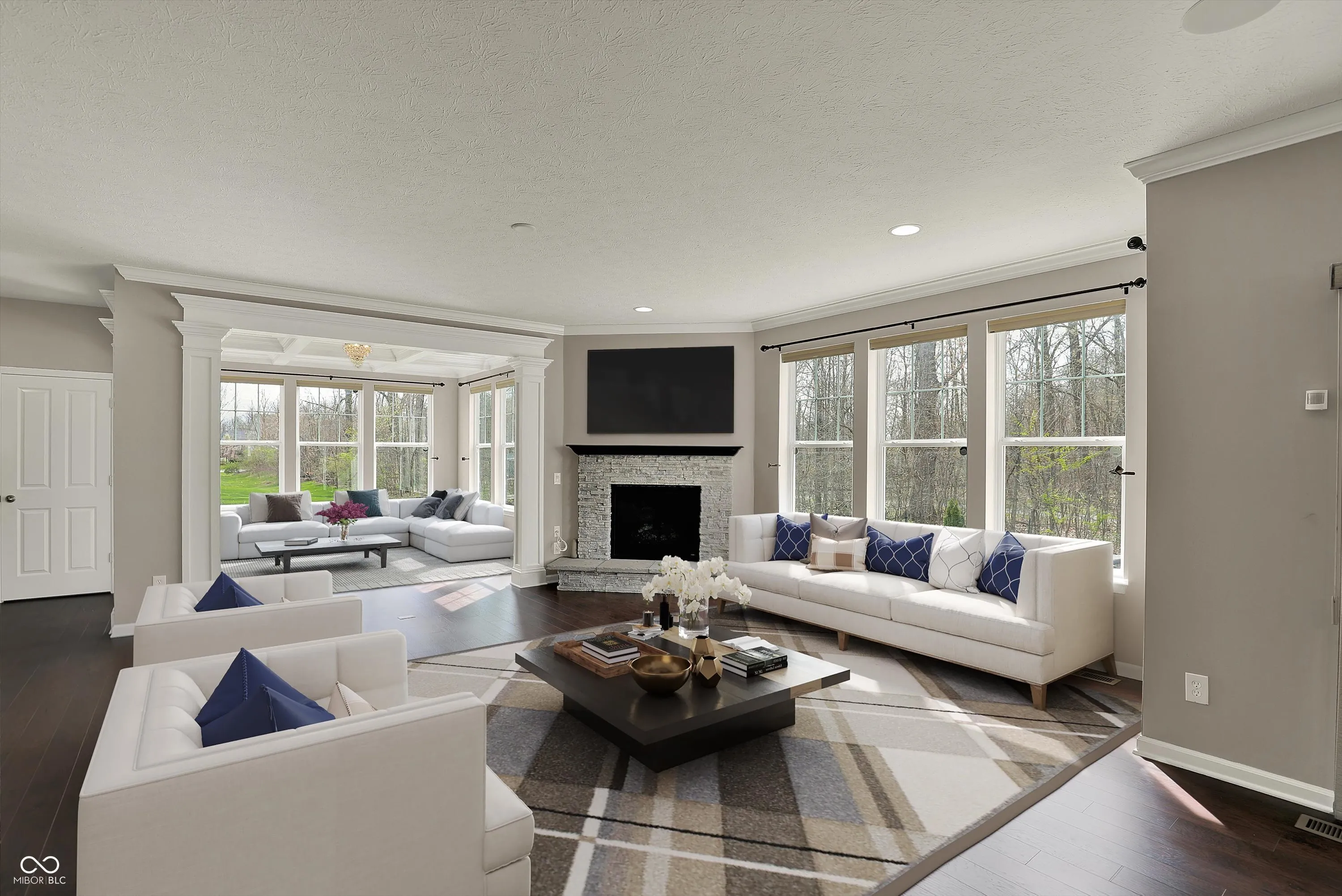 Fishers, Indiana 46037, United States, 6 Bedrooms Bedrooms, ,6 BathroomsBathrooms,Residential,Pending,112159