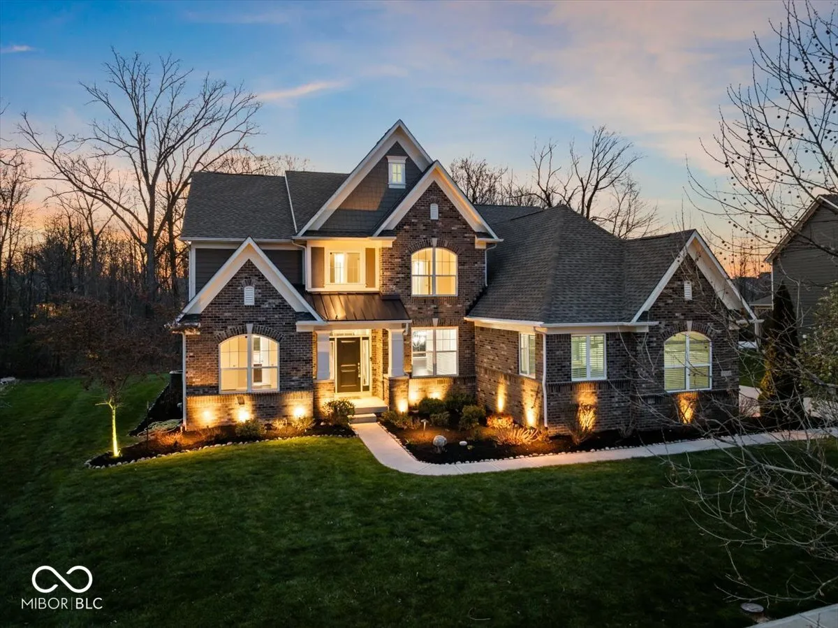 Fishers, Indiana 46037, United States, 6 Bedrooms Bedrooms, ,6 BathroomsBathrooms,Residential,Pending,112159