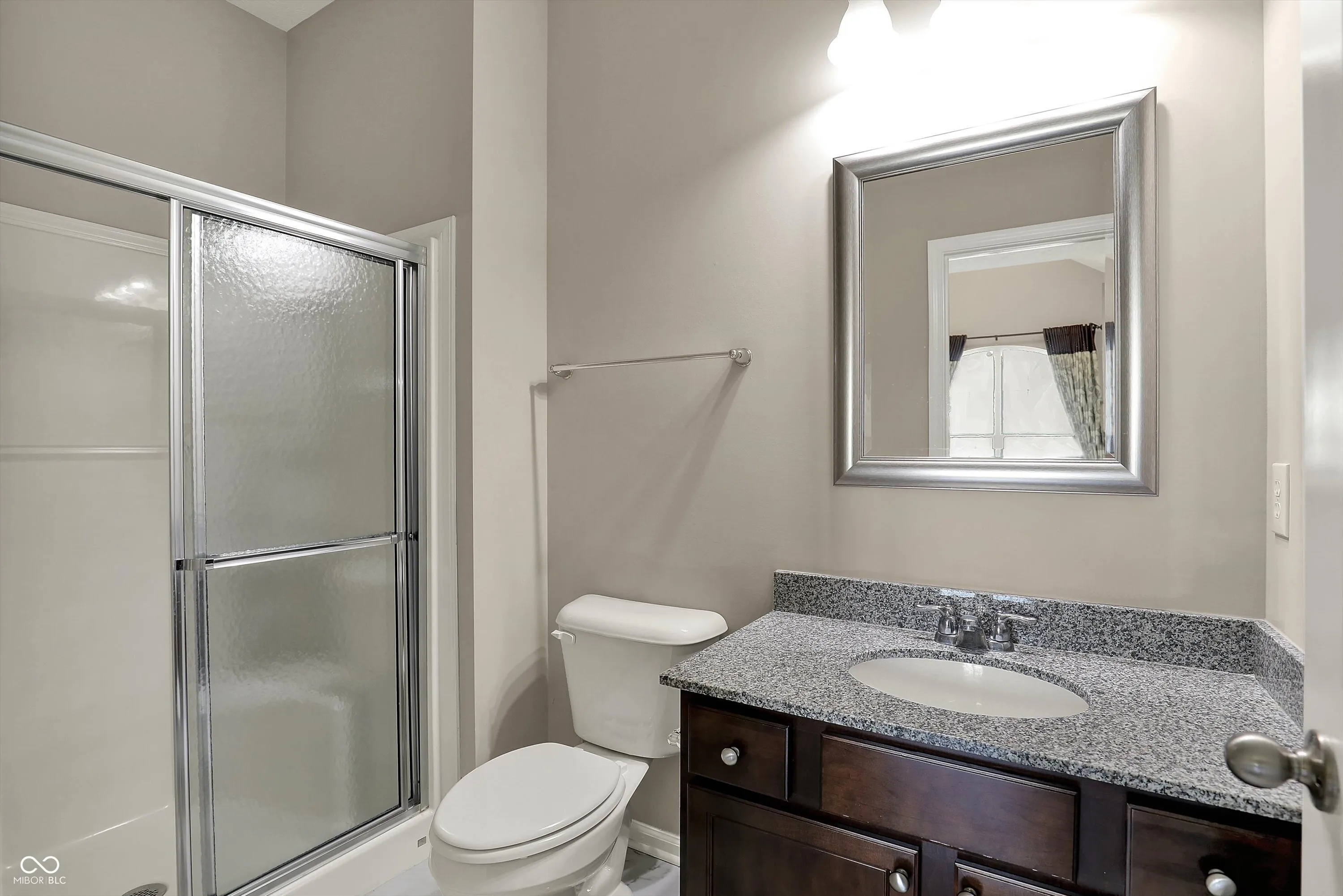 Fishers, Indiana 46037, United States, 6 Bedrooms Bedrooms, ,6 BathroomsBathrooms,Residential,Pending,112159