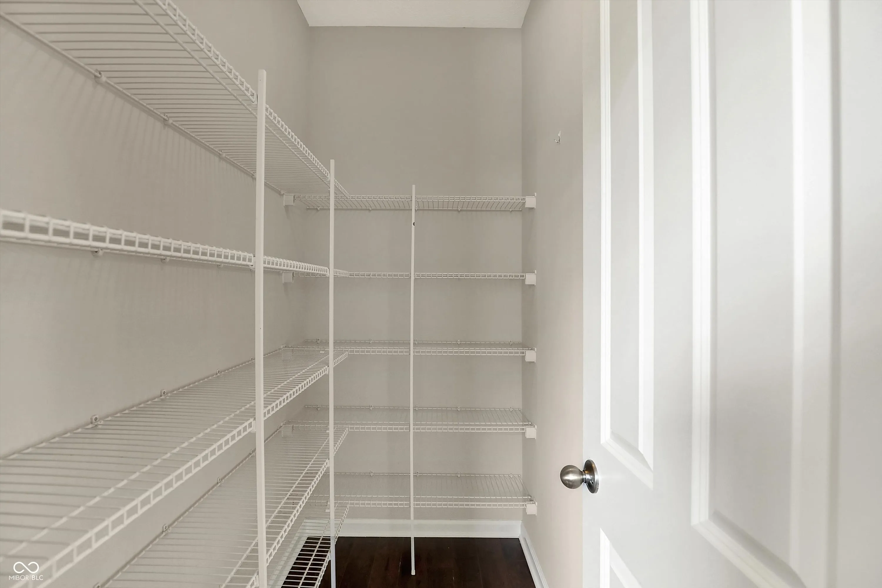 Fishers, Indiana 46037, United States, 6 Bedrooms Bedrooms, ,6 BathroomsBathrooms,Residential,Pending,112159