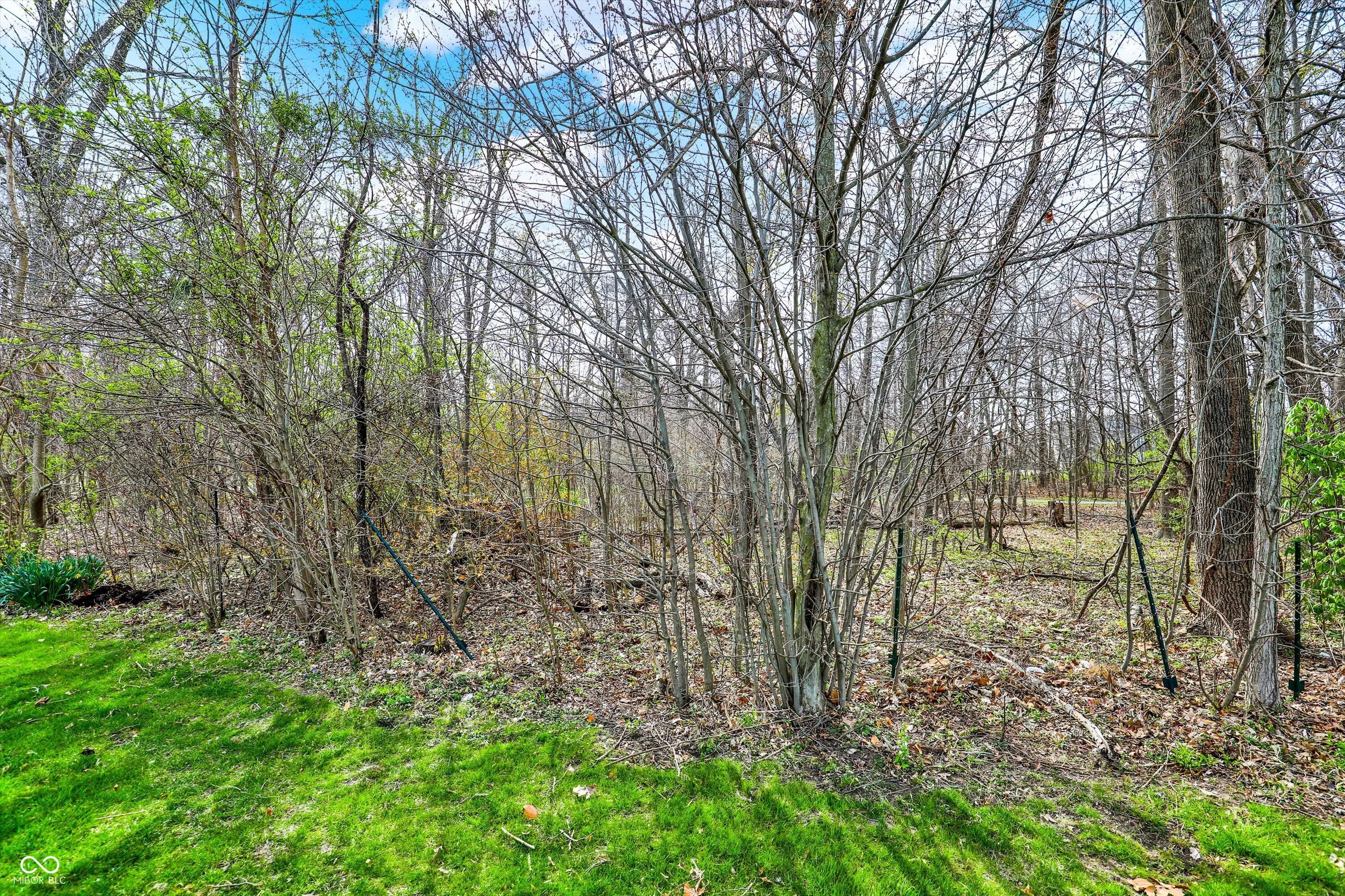 Fishers, Indiana 46037, United States, 6 Bedrooms Bedrooms, ,6 BathroomsBathrooms,Residential,Pending,112159