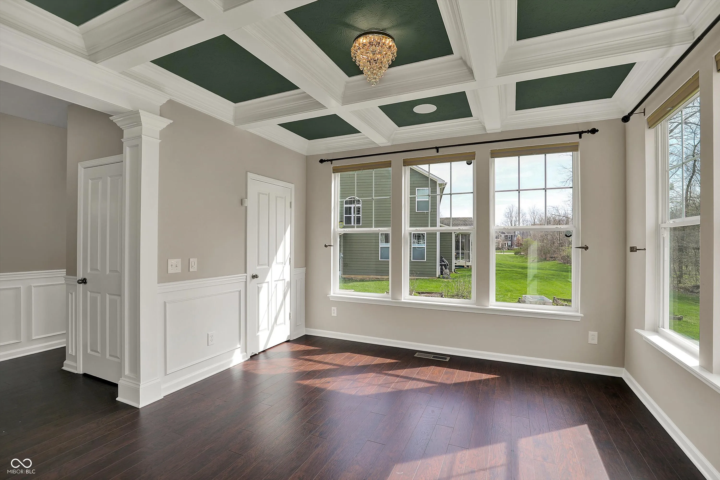 Fishers, Indiana 46037, United States, 6 Bedrooms Bedrooms, ,6 BathroomsBathrooms,Residential,Pending,112159