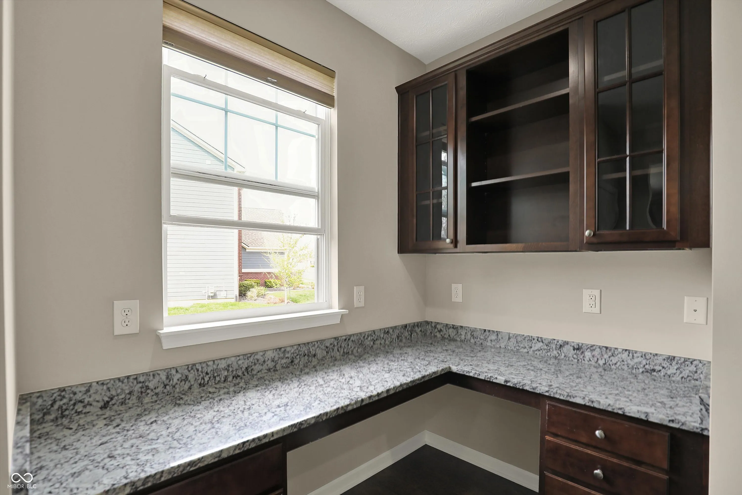 Fishers, Indiana 46037, United States, 6 Bedrooms Bedrooms, ,6 BathroomsBathrooms,Residential,Pending,112159