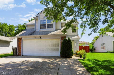 Photo of 8817 Summer Walk Drive E, Indianapolis, IN 46227 (MLS # 22122421)