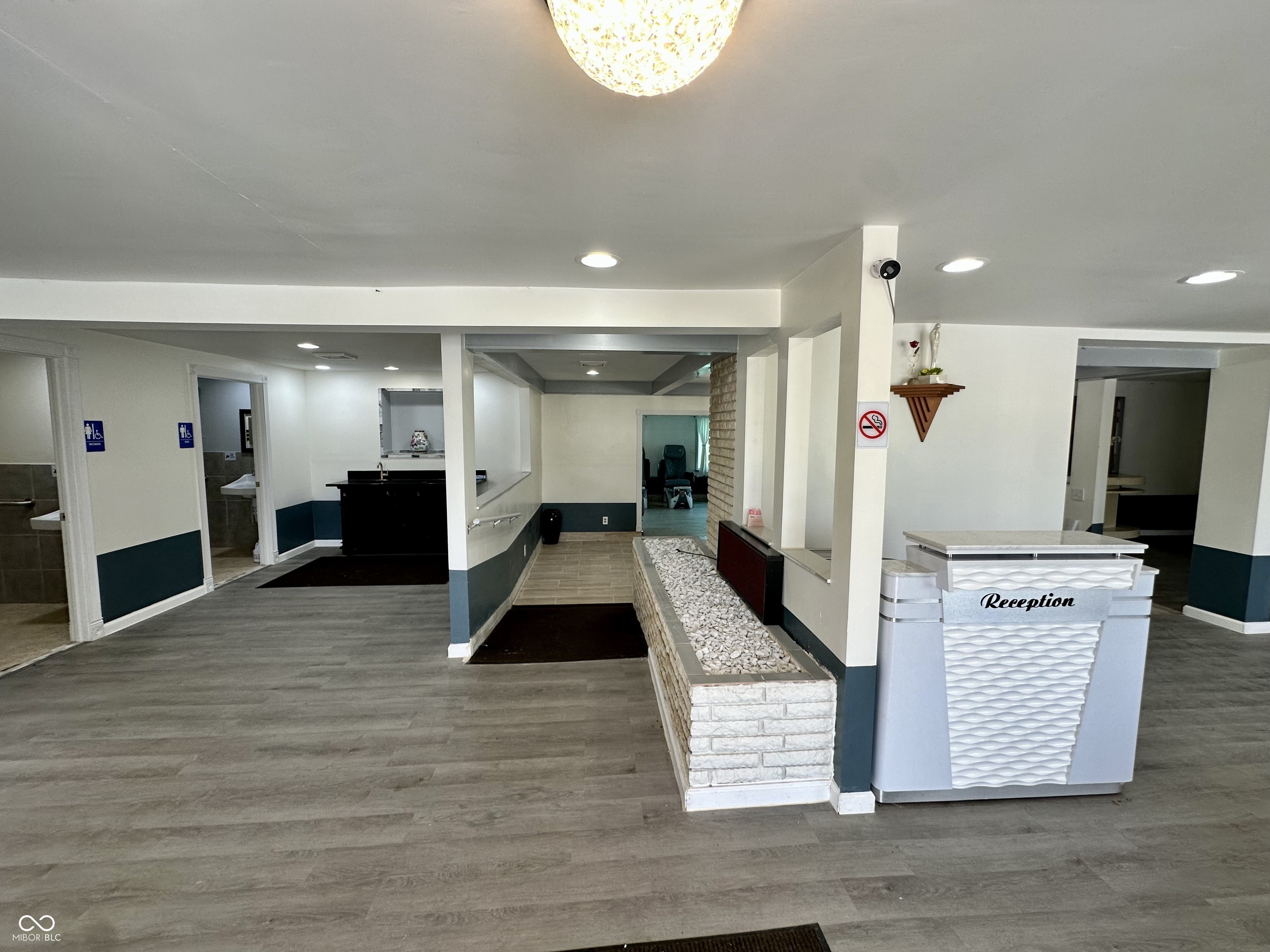 1601 E 53rd Street