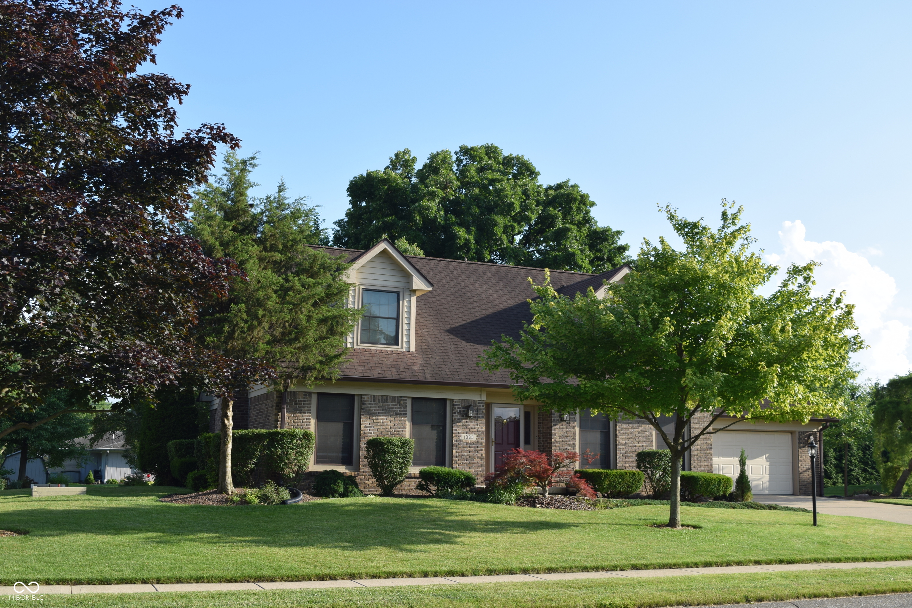 1065 Lakewood South Drive