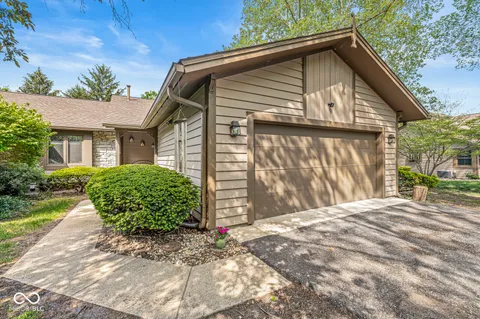8047 Van Ness Way, Indianapolis, IN 46240 - MLS#: 22037563