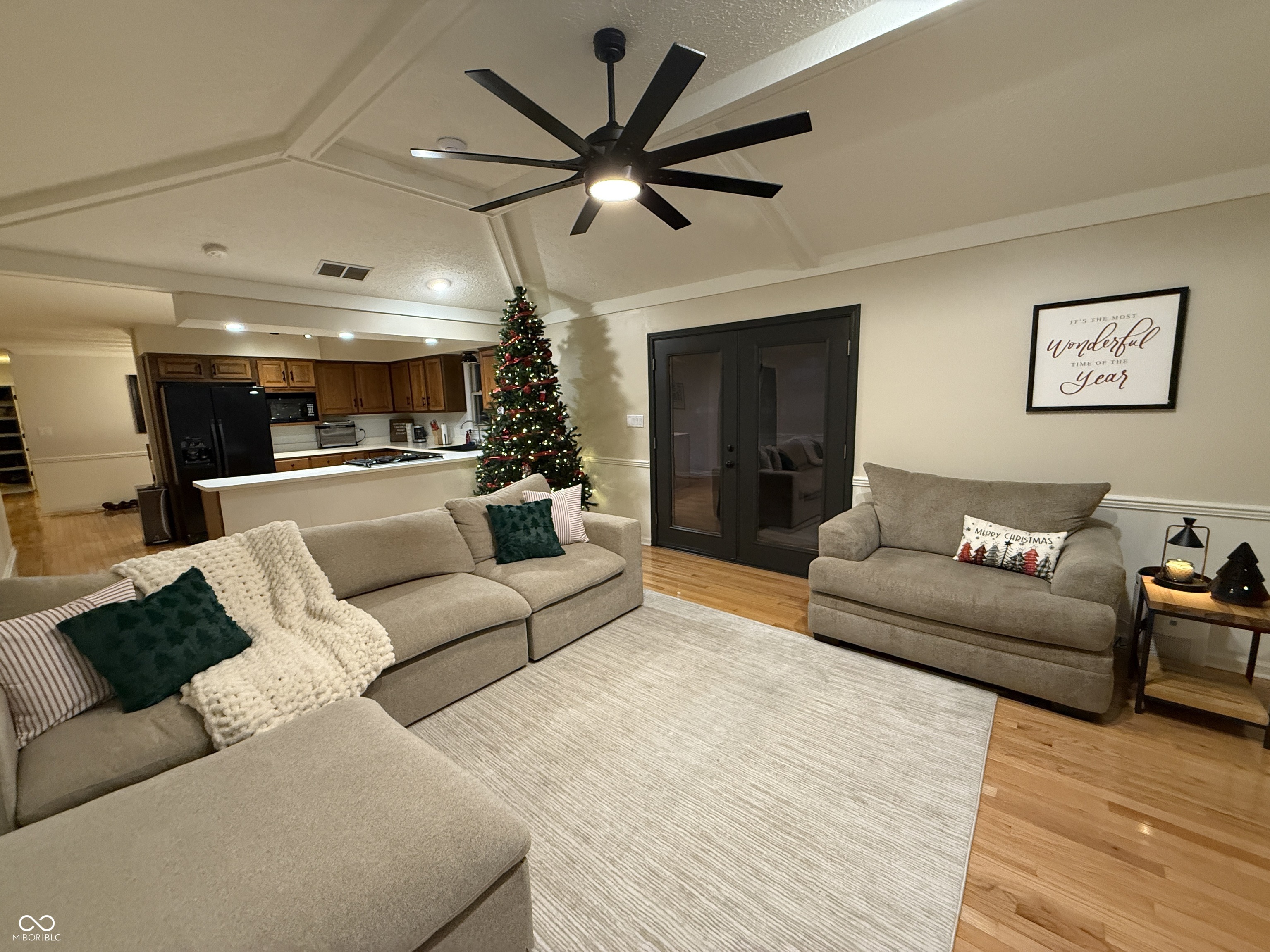 1450 Sheffield Drive