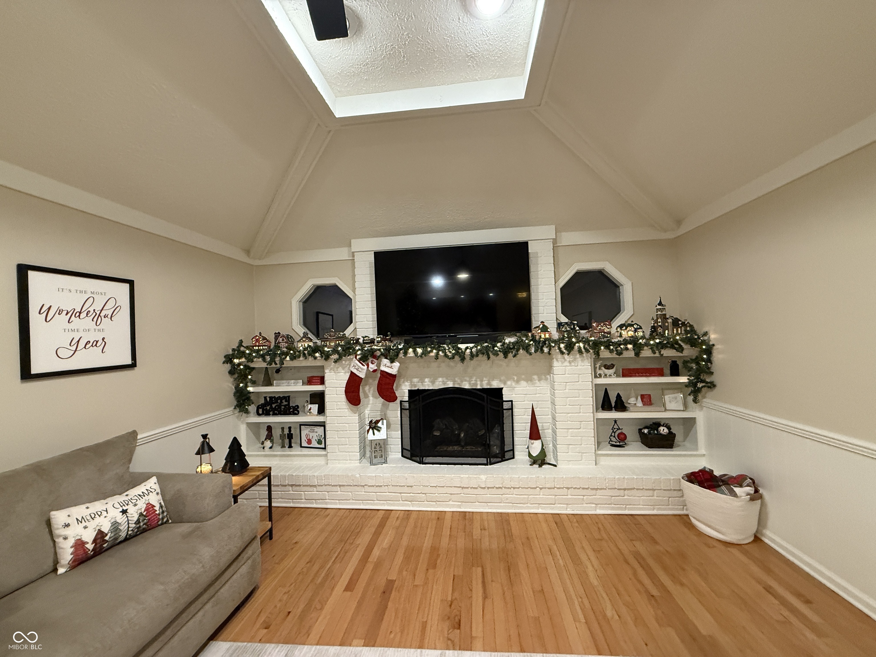 1450 Sheffield Drive