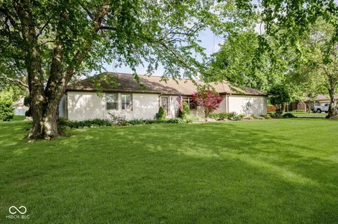 1450 Sheffield Drive Avon IN 46123