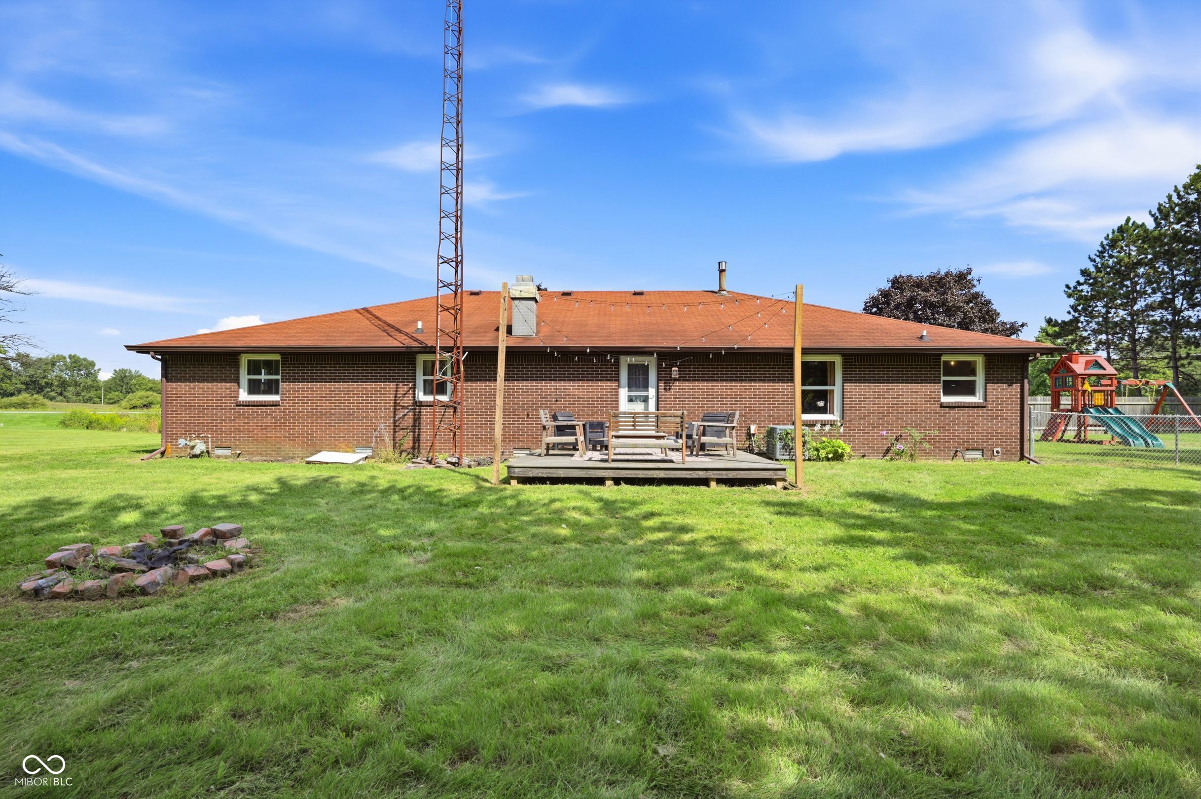 5707 N State Road 9